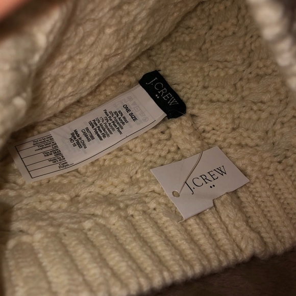 J Crew Beanie - Picture 2 of 2